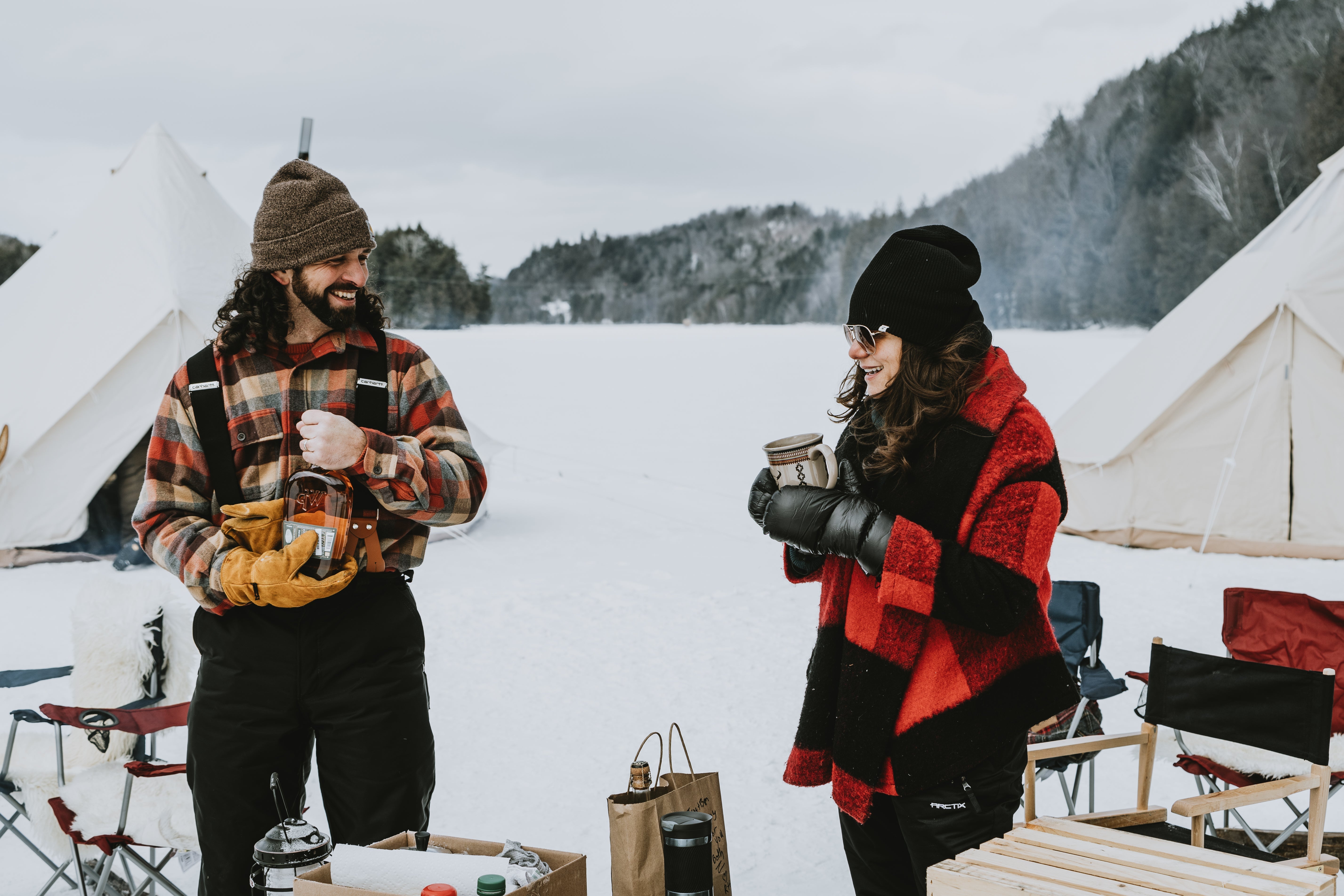 High-Altitude & Cold-Weather Camping: Maximizing Heat Retention and Safety